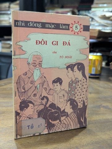  Đôi gi đá - Tô Hoài 