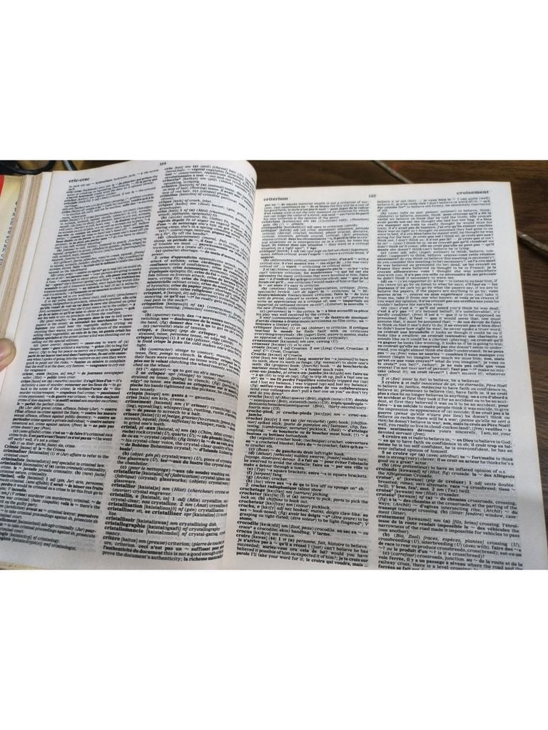  Collins Robert French Dictionary: French - English English - French 