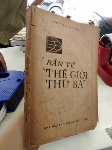  Bàn Về "Thế Giới Thứ Ba" - Nguyễn Khắc Viện 