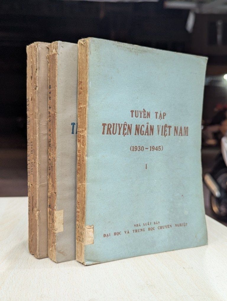  Tuyển tập truyện ngắn việt nam ( 1930-1945 ) 