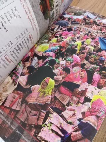  Footprint Vietnam - Claire Boobbyer 