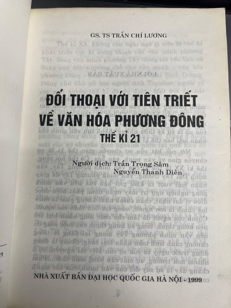  Đối Thoại Với Tiên Triết Về Văn Hóa Phương Đông Thế Kỉ 21 - Trần Chí Lương 