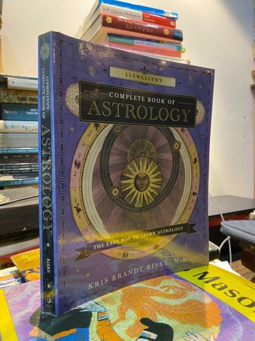  Complete book of Astrology - Kris Brandt Riske 