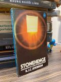  Stonehenge - R. J. C. Atkinson 