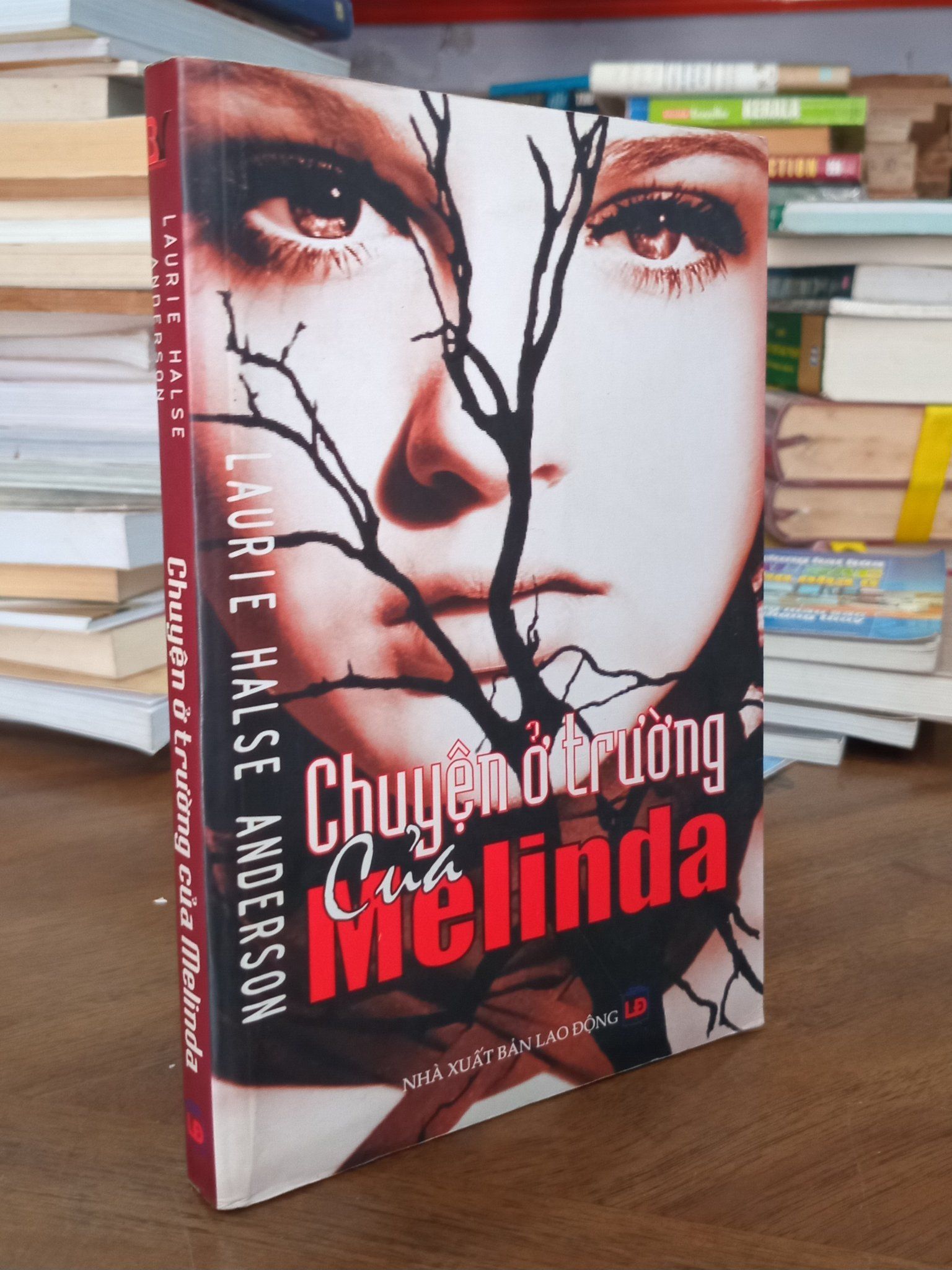  Chuyện ở trường của Melinda - Laurie Halse Anderson 