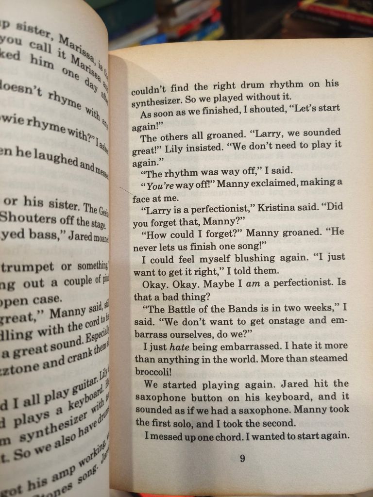  Goosebumps: My Hairiest Adventure - R.L. Stine 