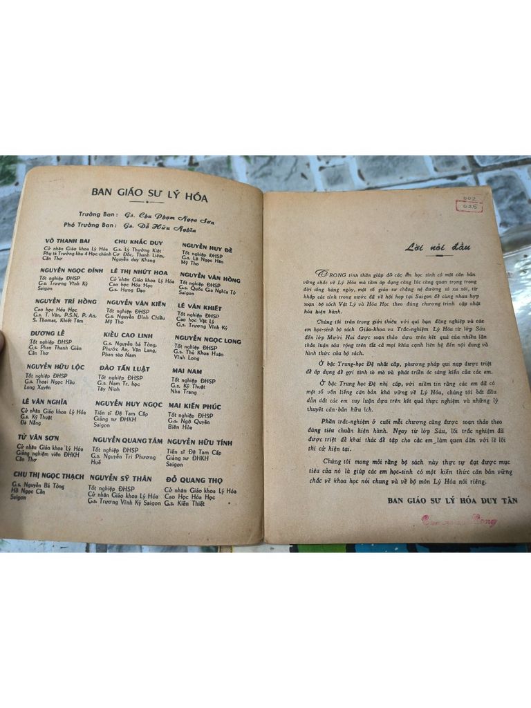  Vật Lý 10 - Ban Giáo Sư Lý Hóa Duy Tân 