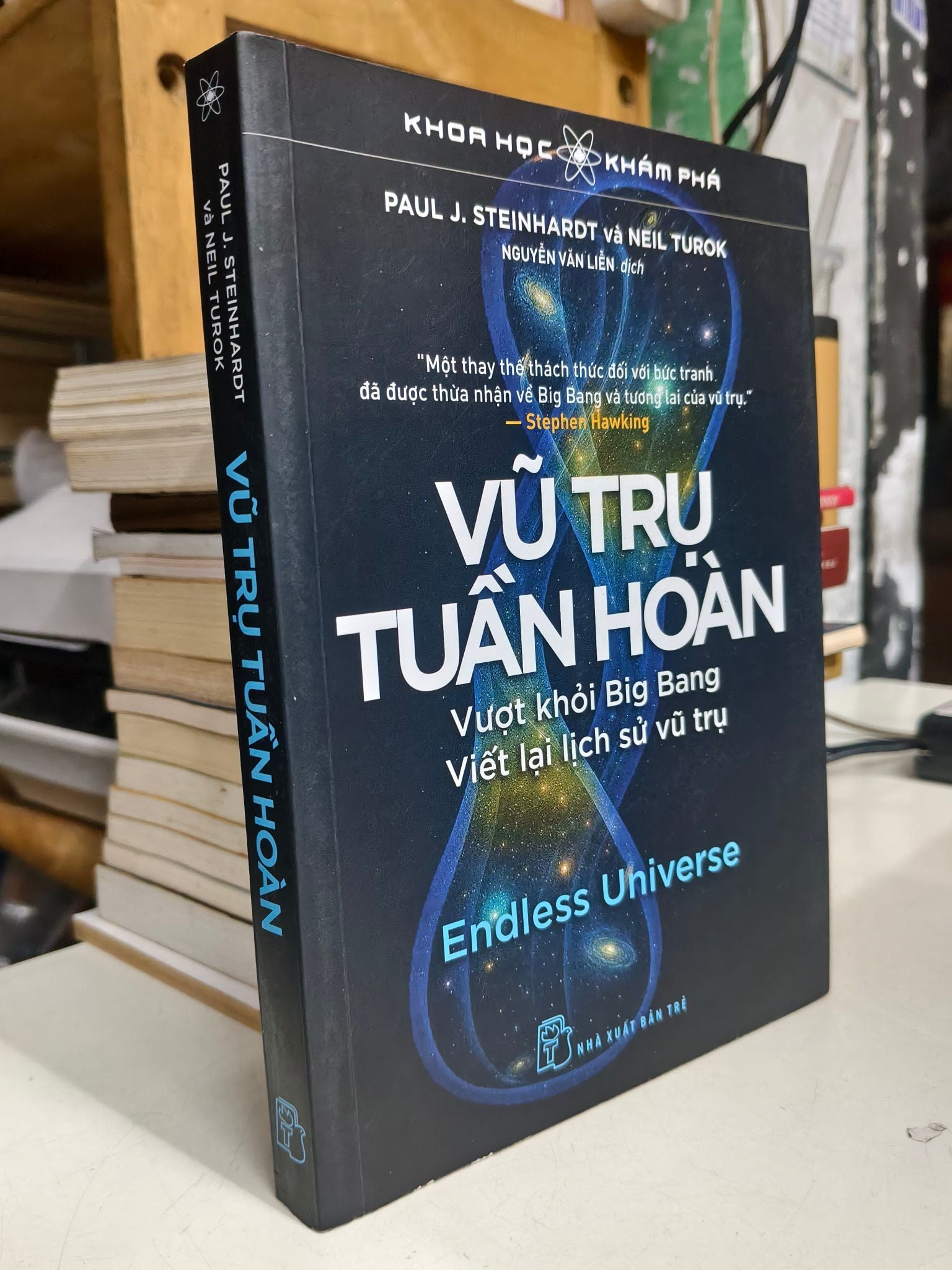  Vũ Trụ Tuần Hoàn - Nhiều Tác Giả 