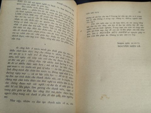 Nghề làm cha mẹ - Bác sĩ Nguyễn Hữu Phiếm ( Nguyễn Hiến Lê đề tựa ) 