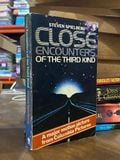  Close Encounters of the Third Kind - Steven Spielberg 