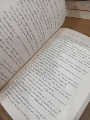  Love, hate & other filters - Samira Ahmed 