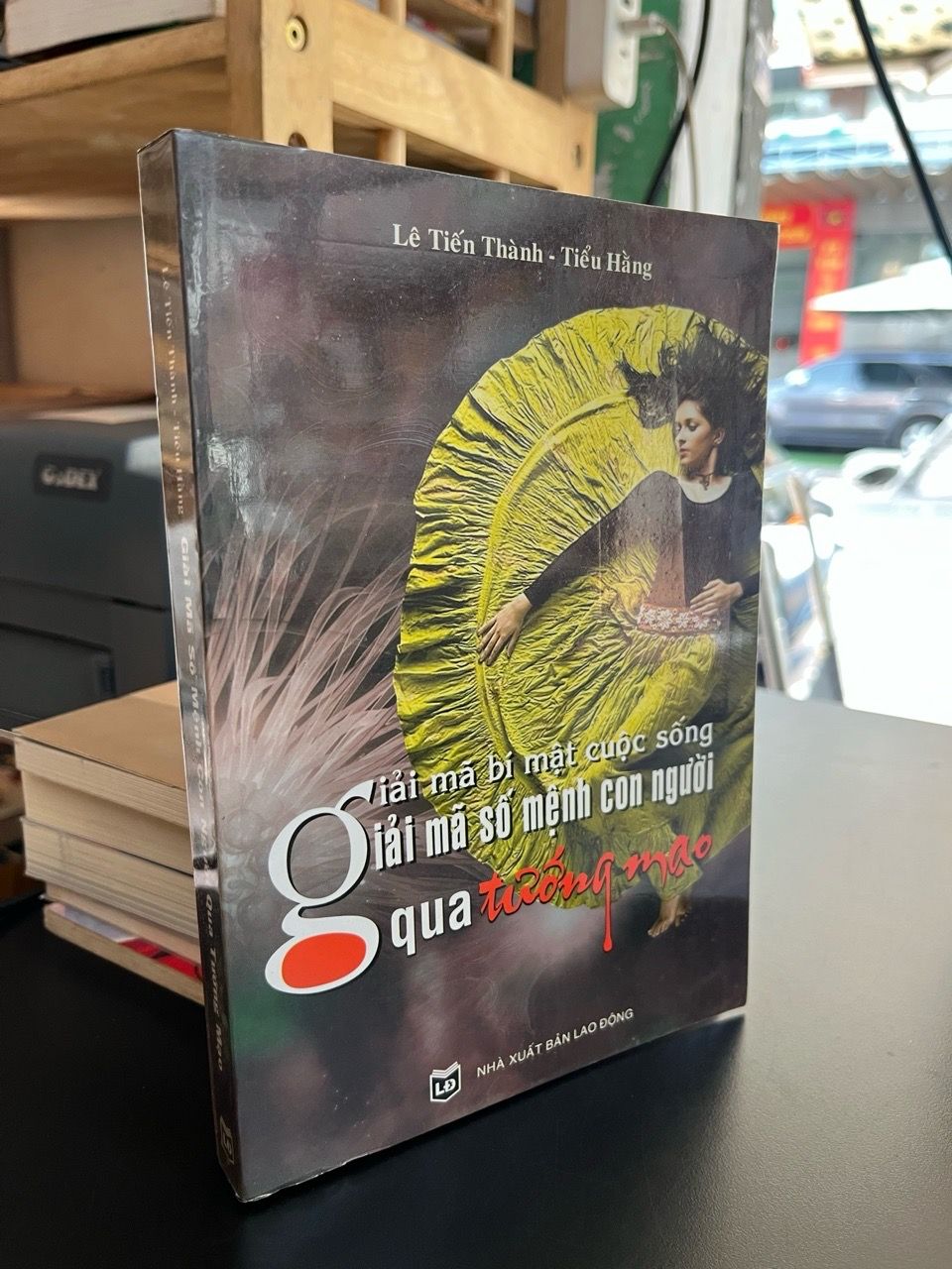  Giải mã bí mật cuộc sống, giải mã số mệnh con người qua tướng mạo - Lê Tiến Hành, Tiểu Hằng 