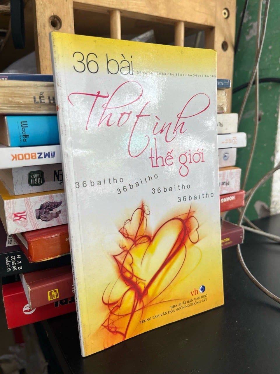  36 bài thơ tình thế giới 