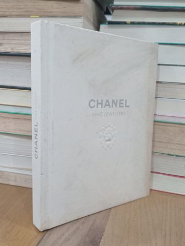  Chanel: Fine Jewellery 