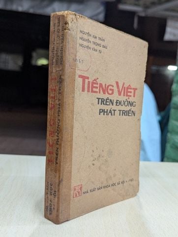  Tiếng việt trên đường phát triển - Nguyễn Kim Thản và cộng sự 