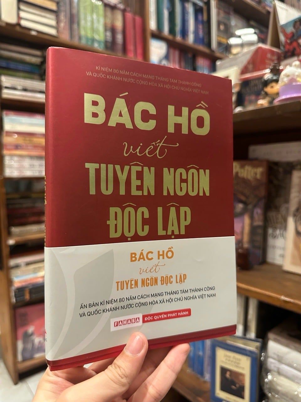  Bác Hồ viết Tuyên Ngôn Độc Lập 