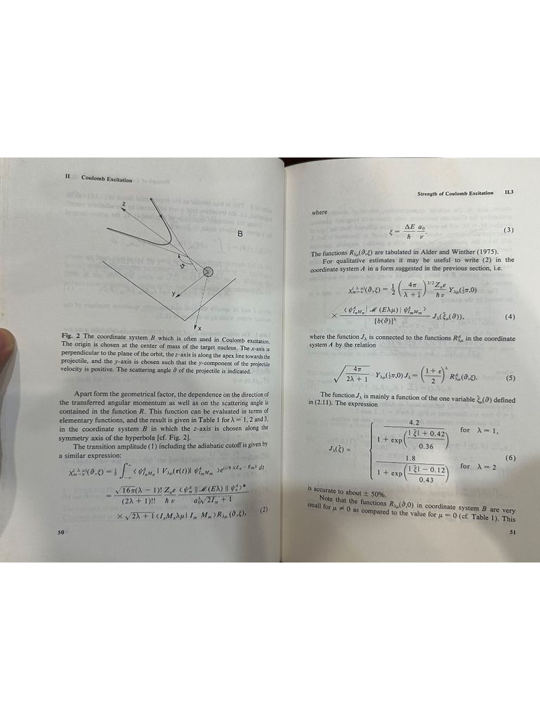  Heavy Ion Reactions - R.A. Broglia, Aage Winther 