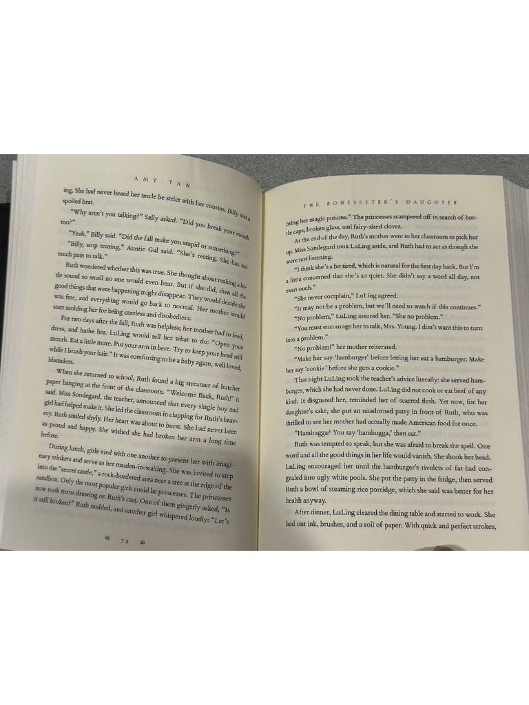  The Bonesetter'S Daughter - Amy Tan 