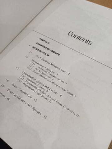 Microprocessors and Programmed Logic - Kenneth L. Short