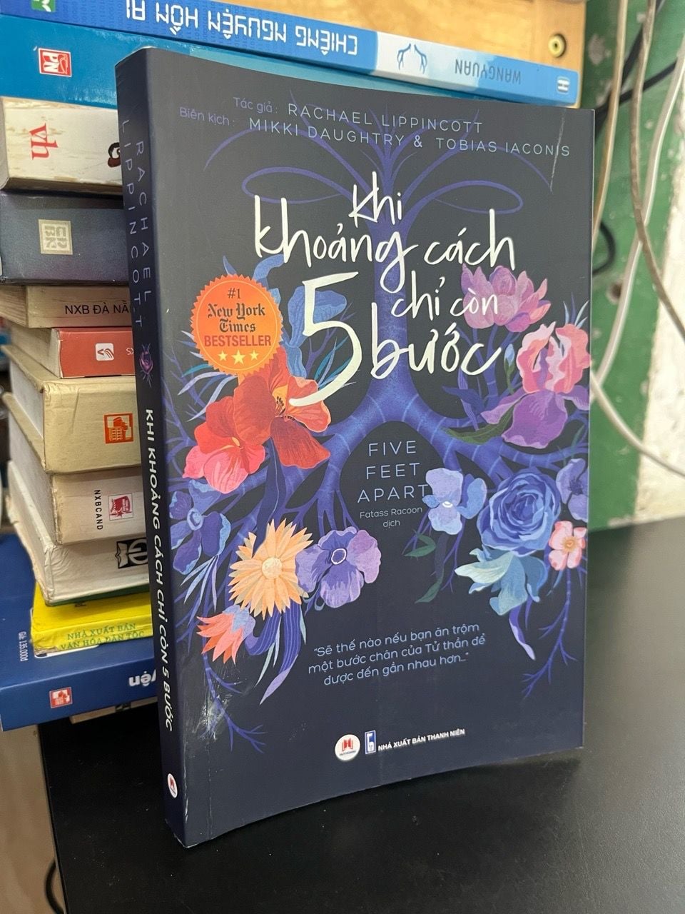  Khi khoảng cách chỉ còn 5 bước - Rachael Lippincott 