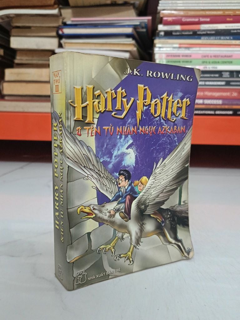 Harry Potter và Tên Tù Nhân Ngục Azkaban - Lý Lan Dịch – Momo