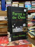  Parrot in the Oven: Mi Vida - Victor Martínez 