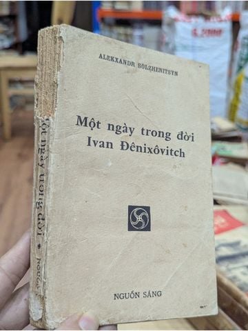 Một Ngày Trong Đời Ivan Đênixôvitch - Aleksandr Solzhenitsyn 