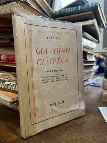  Gia đình giáo dục - Thái Phỉ 