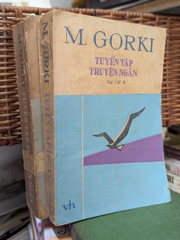  Tuyển Tập Truyện Ngắn M.gorki 