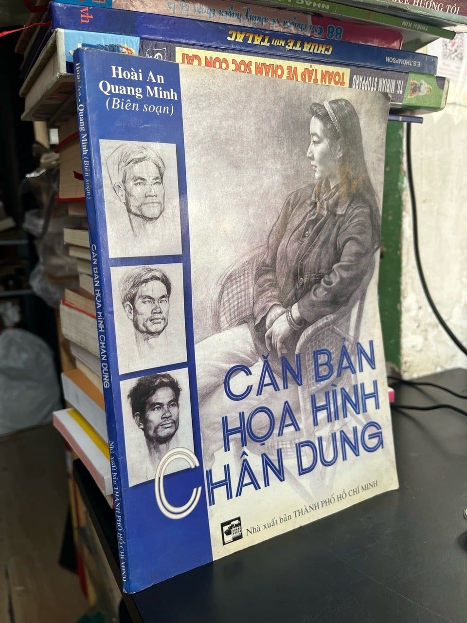  Căn bản hoạ hình chân dung - Hoài An, Quang Minh 