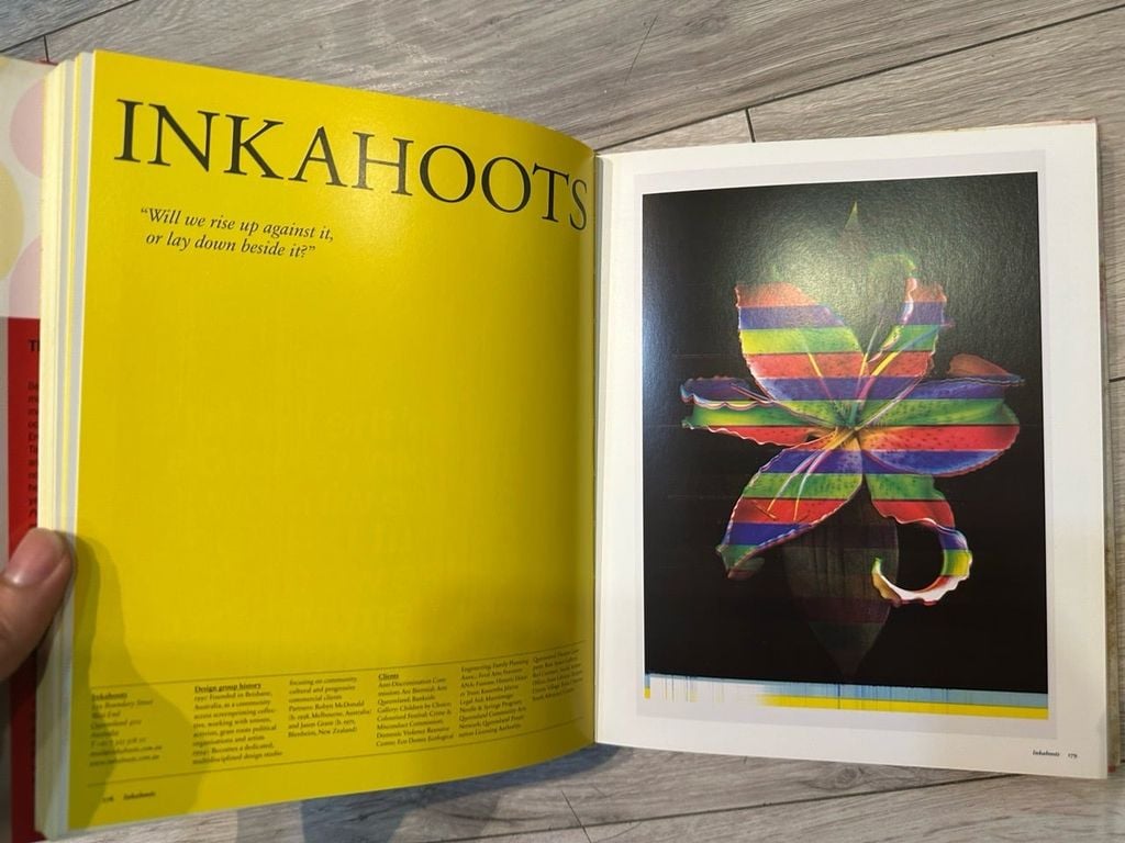  Contemporary Graphic Design - Charlotte & Peter Fiell 