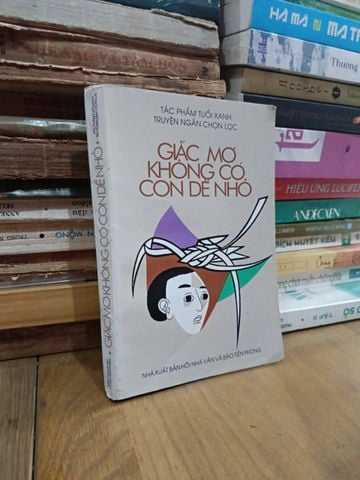  Giấc mơ không có con dế nhỏ 