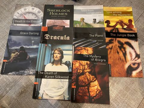  Series OXFORD BOOKWORM LIBRARY : Stage 2 (Sách luyện đọc tiếng Anh) 