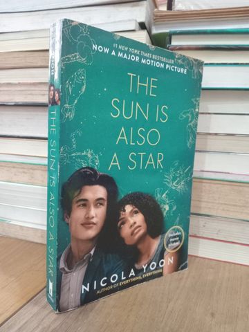  The sun is also a star - Nicola Yoon 