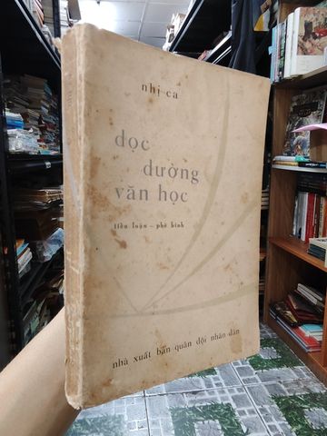 Dọc Đường Văn Học - Nhị Ca