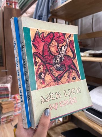 Sách Lịch Sự Thật