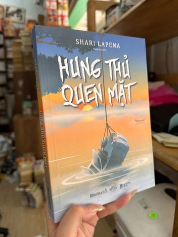 Hung Thủ Quen Mặt - Shari Lapena