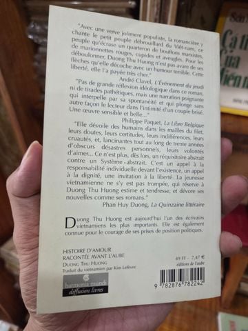 Histoire D'Amour Racontée Avant L'Aube – Duong Thu Huong