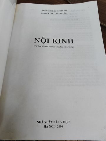 Nội Kinh - Gs. Trần Thúy, Ts. Vũ Nam, Pgs. Ts. Nguyễn Nhược Kim