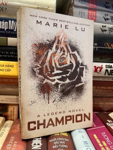 Champion – Marie Lu