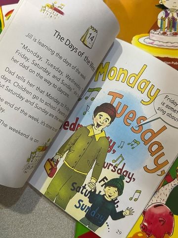 365 Modern And Traditional Stories One Story A Day For Beginners