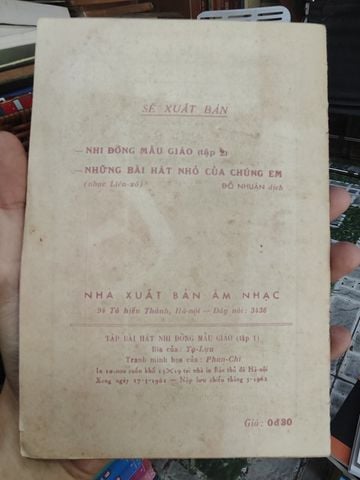 Tập Bài Hát Nhi Đồng Mẫu Giáo