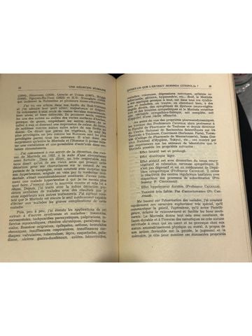  Une Medecine Humaine – Đặng Văn Hồ 