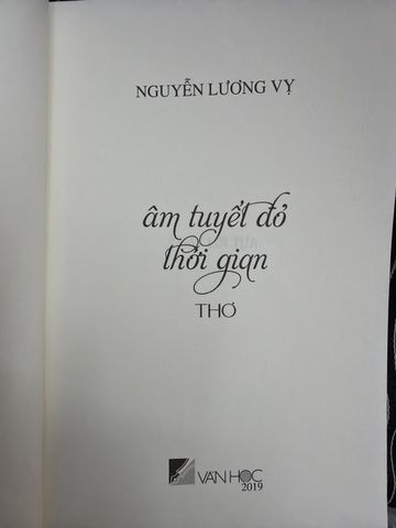  Âm Tuyệt Đỏ Thời Gian – Nguyễn Lương Vỹ 