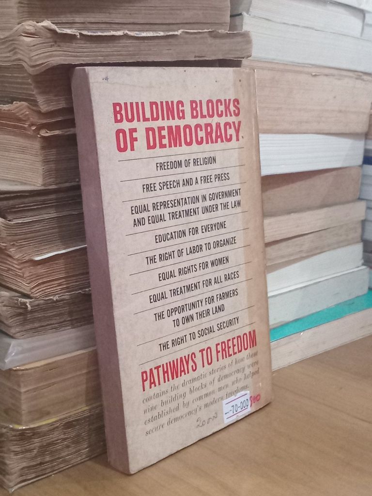  Pathways To Freedom – Edwin D. Hoffman 