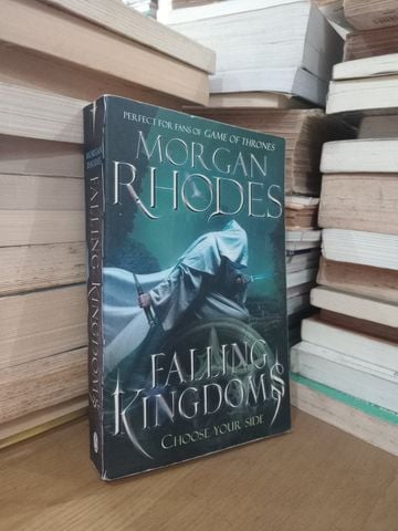  Falling Kingdoms – Morgan Rhodes 