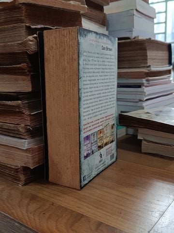  Nagy Károly Nyomában – Steve Berry 
