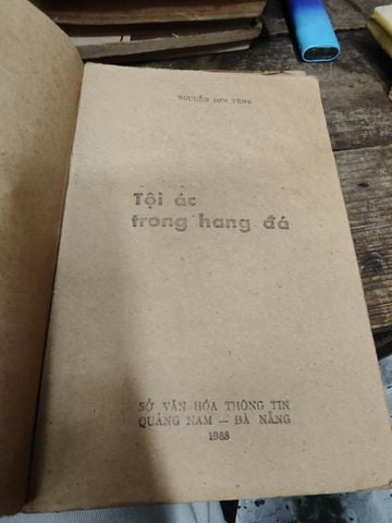  Tội Ác Trong Hang Đá – Nguyễn Sơn Tùng 