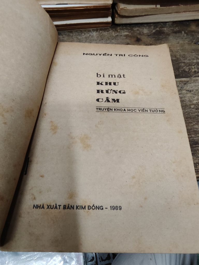  Bí Mật Khu Rừng Cấm – Nguyễn Trí Công 