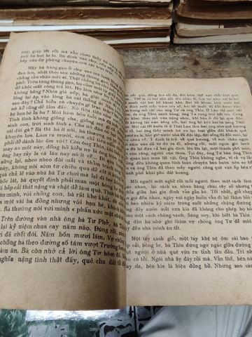  Theo Con Suối Chảy Về Phía Mặt Trời Mọc – Huỳnh Chính 